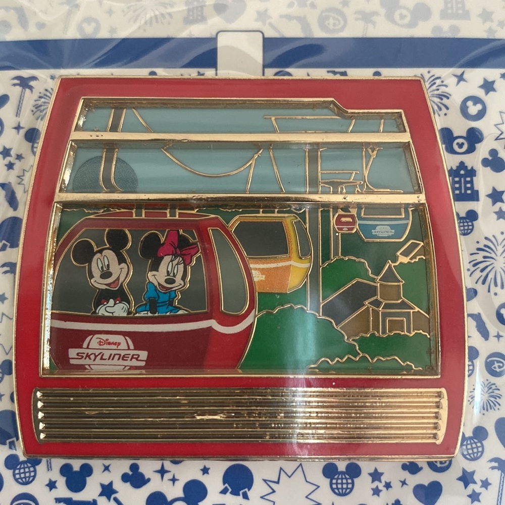 Skyliner Pin